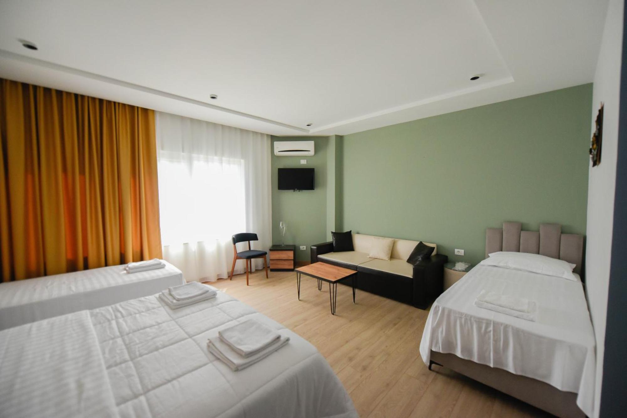 Hotel Blini Shkodra Exterior foto